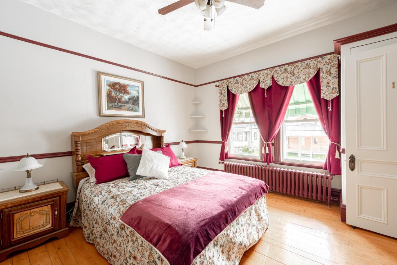Chez L'Doc Bed & Breakfast Saint-Prosper Exterior foto
